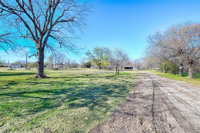 9220 County Road 4091, Scurry, TX 75158