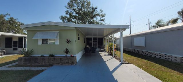 59A Jim Bowie St, North Fort Myers, FL 33917