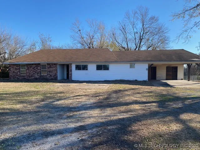 108 S  74th St W, Muskogee, OK 74401