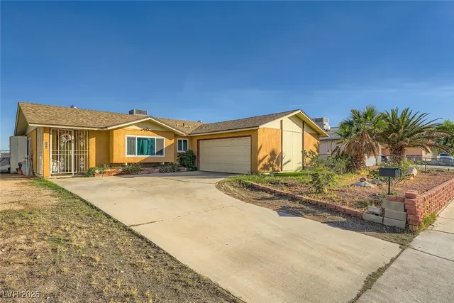 109 Antelope Way, Las Vegas, NV 89145