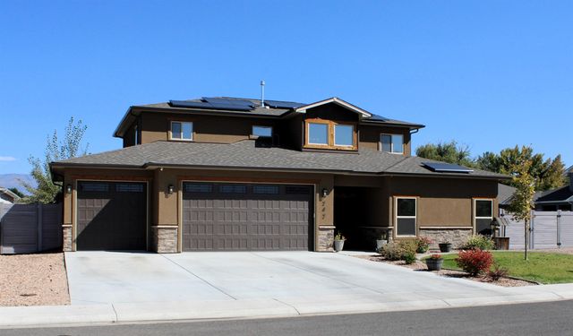 242 Crystal Brook Way, Grand Junction, CO 81503