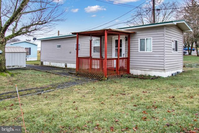 6093B Old Route 22 #B, Bernville, PA 19506