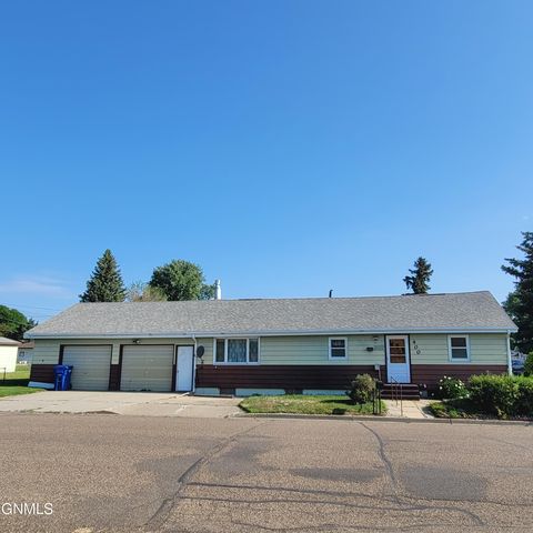 400 Railroad St SW, Beulah, ND 58523
