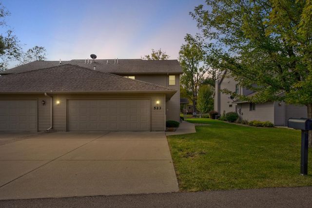 523 W  Riverview Dr, Waterville, MN 56096
