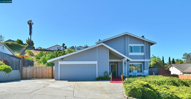 1016 Sandpoint Dr, Rodeo, CA 94572