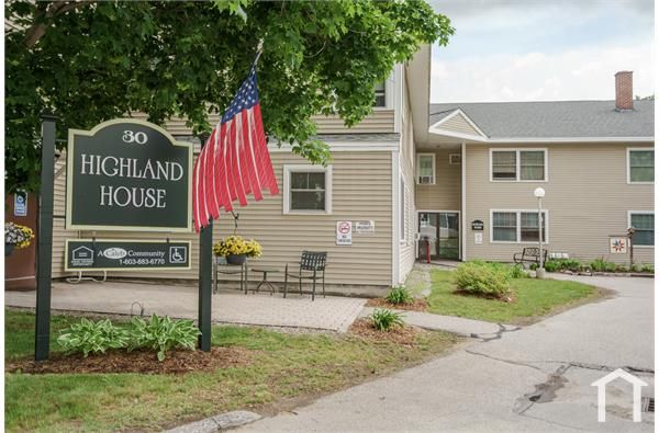 30 Highland St #114, Whitefield, NH 03598