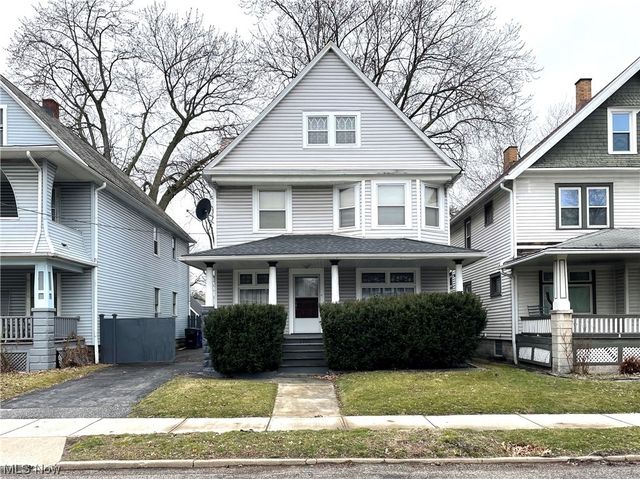 1908 W  74th St, Cleveland, OH 44102