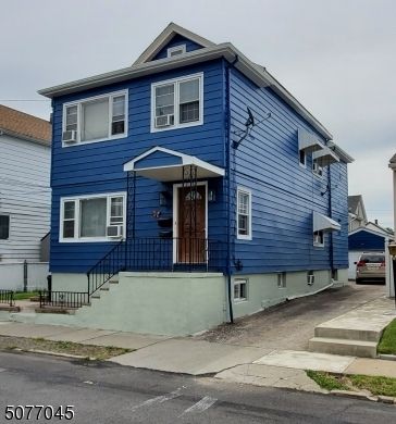 38 William Pl, Totowa, NJ 07512 - 5 Bed, 3 Bath Multi-Family Home - MLS