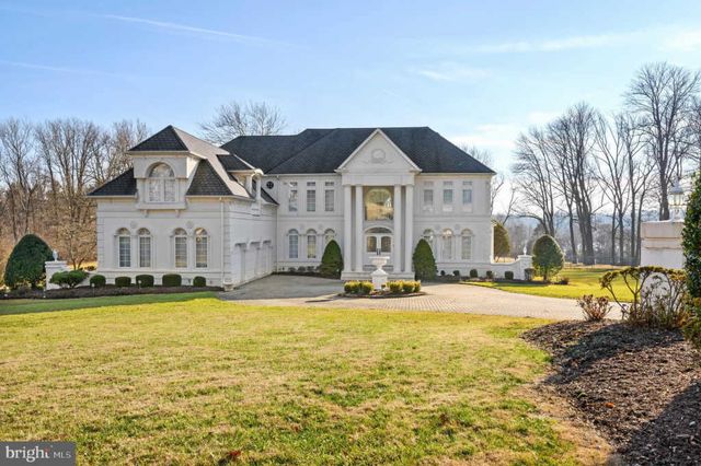 1071 Media Line Rd, Newtown Square, PA 19073 | Trulia