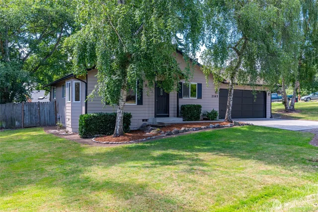 2165 Norman Drive, Oak Harbor, WA 98277