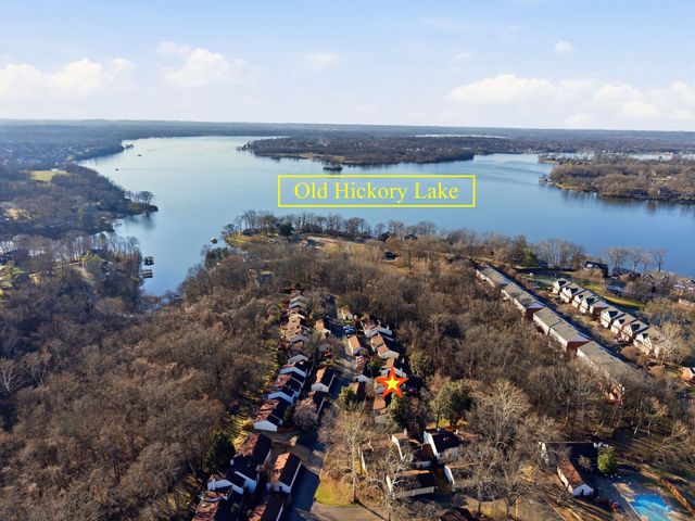 4826 Quail Hollow Dr, Old Hickory, TN 37138