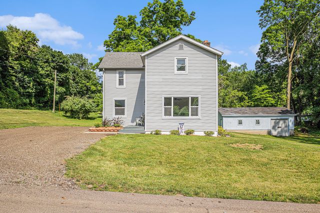 802 Clinton St, Marshall, MI 49068