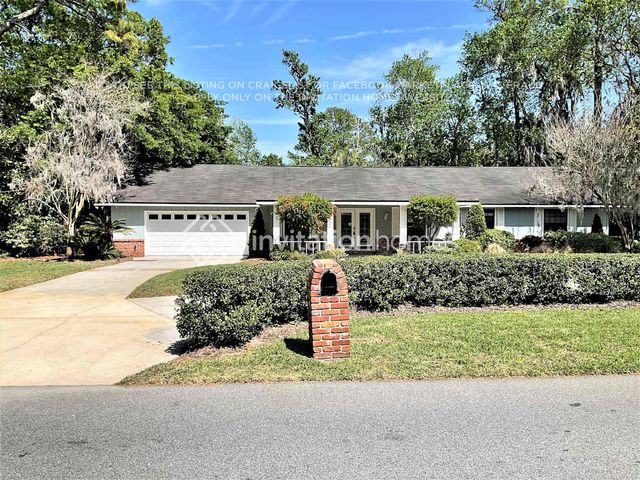 2257 The Woods Dr, Jacksonville, FL 32246