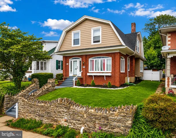 317 State St, Shillington, PA 19607
