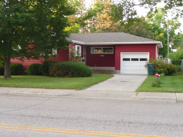 1516 Parkhill Dr, Billings, MT 59102