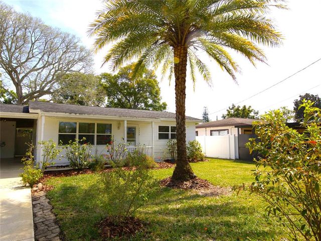 1349 Young Ave, Clearwater, FL 33756