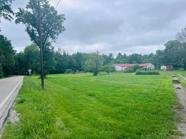 1911 S  State Route 161, Boonville, IN 47601