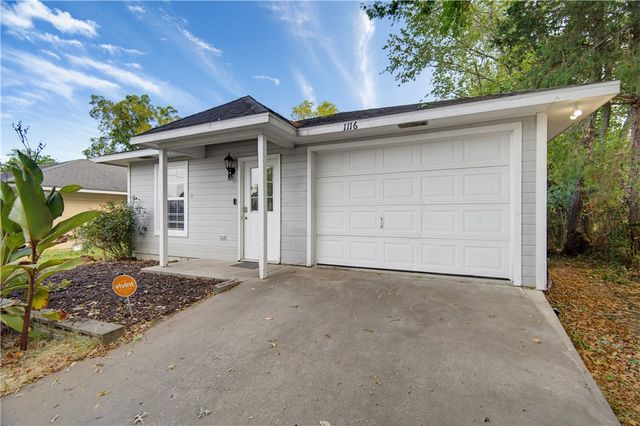 1116 E  Jewell St, Siloam Springs, AR 72761
