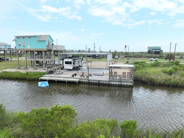 1072 Van Sant #.17, Pt Bolivar, TX 77650