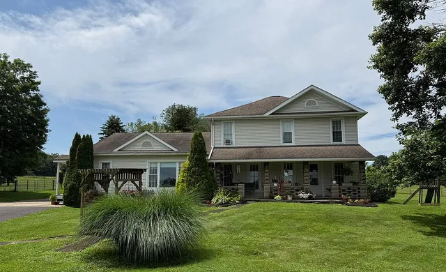 273 W  Jamestown Rd, Jamestown, PA 16134
