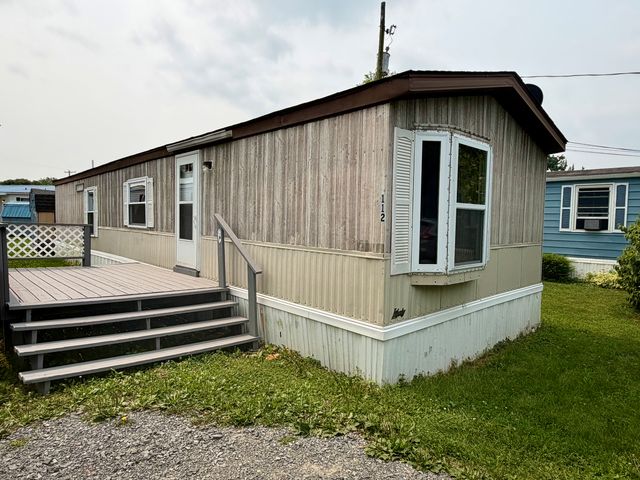 112 Sheeler Ln, Elverson, PA 19520