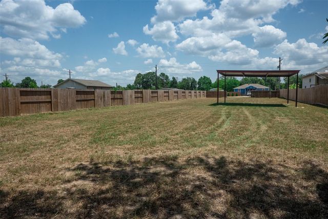 534 County Road 5037, Cleveland, TX 77327