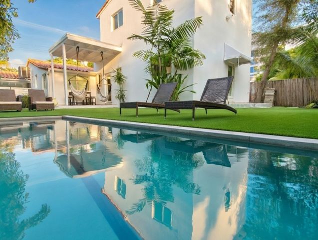 356 SW 31st Rd, Miami, FL 33129