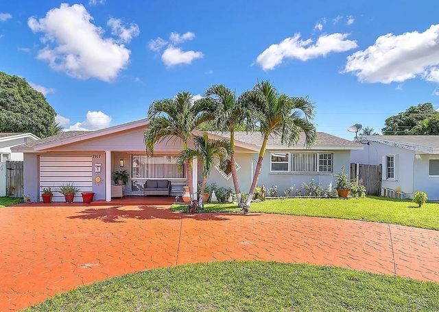 7917 Shalimar St, Miramar, FL 33023
