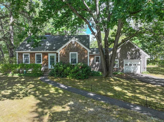 90 East Side Drive, Concord, NH 03301