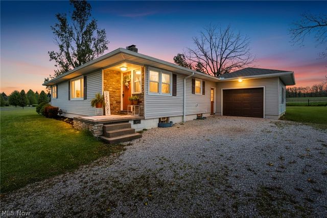 4455 Melrose Dr, Wooster, OH 44691