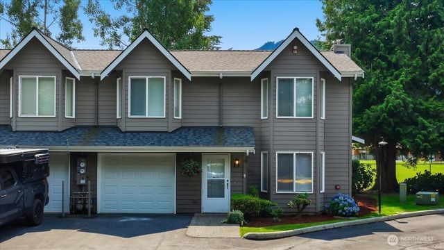 321 SE Orchard Dr. #13, North Bend, WA 98045
