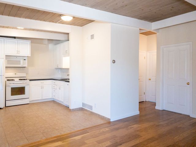 57 S  Knoll Rd #4, Mill Valley, CA 94941