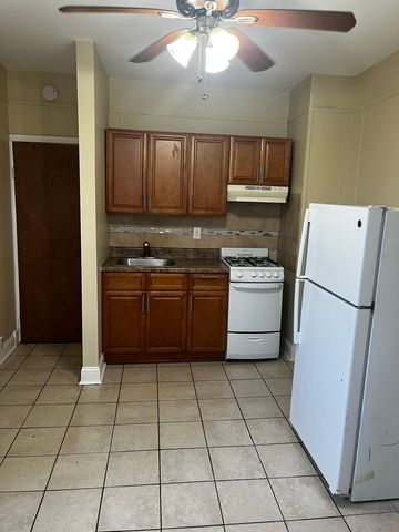 1028 Coates St #5, Sharon Hill, PA 19079