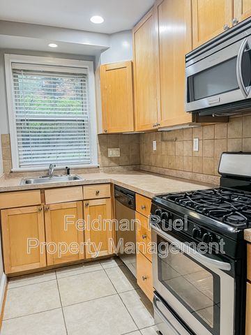 8705 Plymouth St #2, Silver Spring, MD 20901