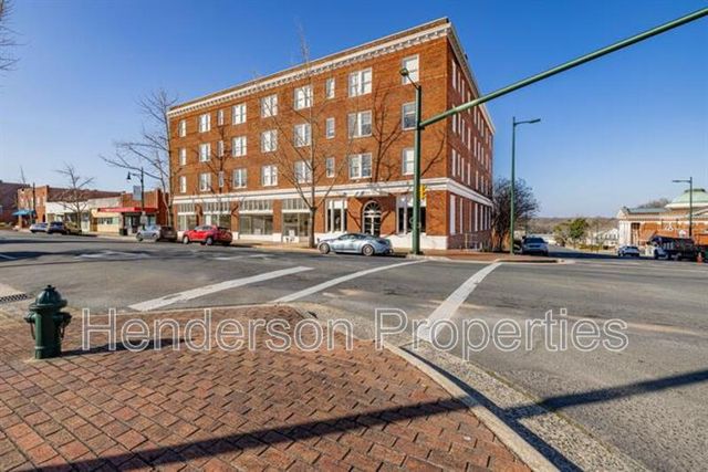 197 N  2nd St #307, Albemarle, NC 28001