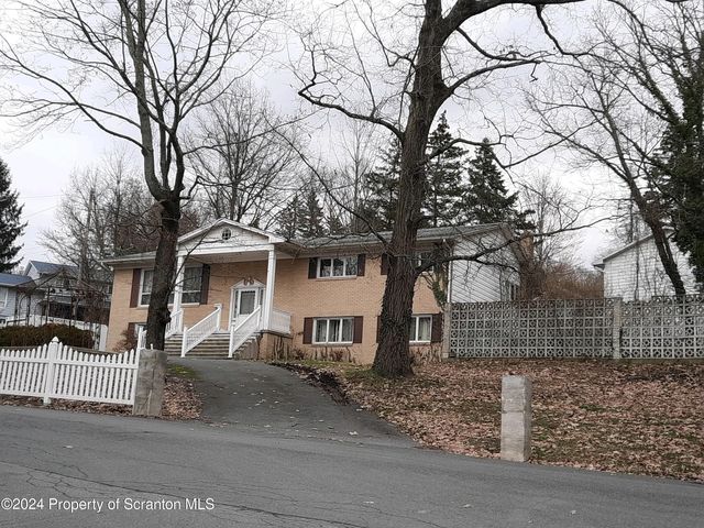 80 Elmhurst Blvd #L-43, Scranton, PA 18505