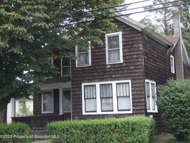 234 N  Main St, Taylor, PA 18517