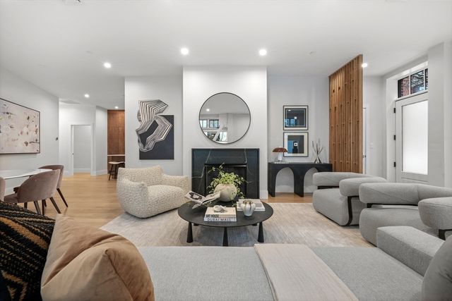 69 Church St #1, Boston, MA 02116