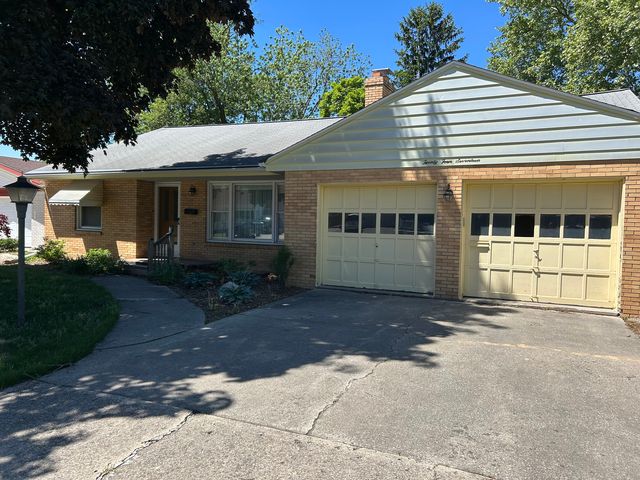2417 Mershon St, Saginaw, MI 48602