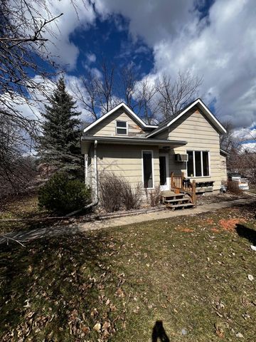 508 6th Ave, Madison, MN 56256