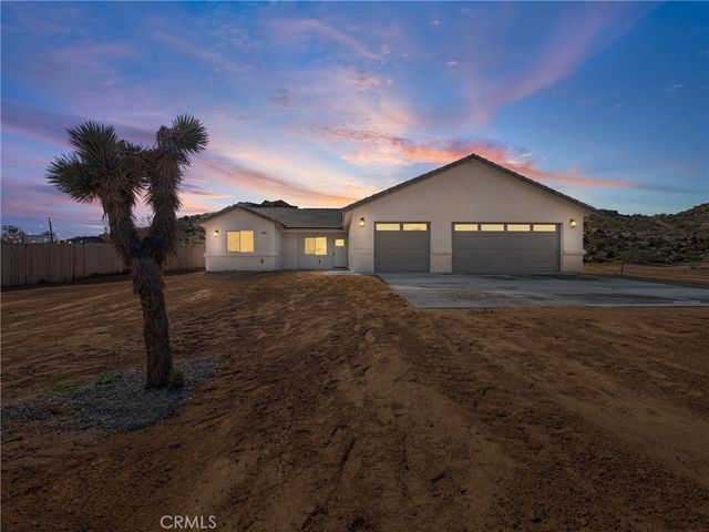 14614 Oden Dr, Apple Valley, CA 92307