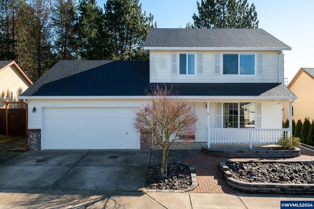 280 NW Country Ct, McMinnville, OR 97128