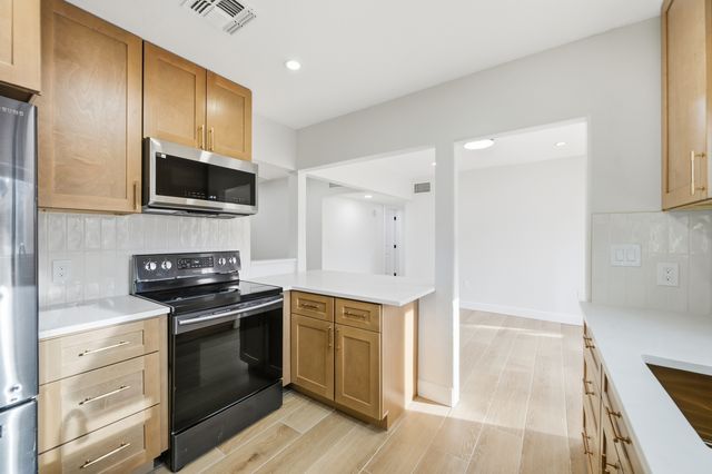 3915 E  Coronado Rd, Phoenix, AZ 85008