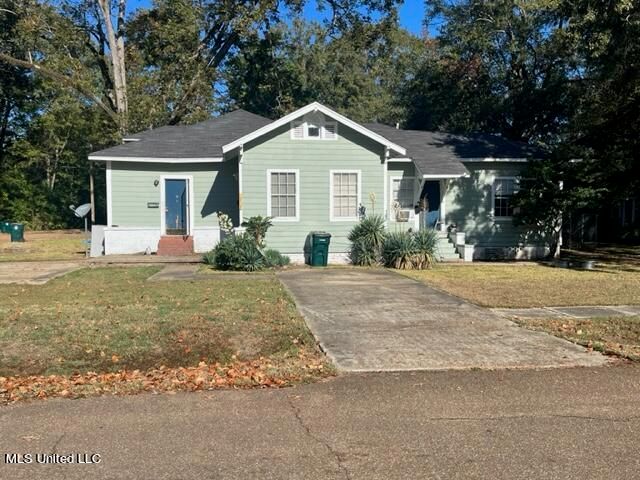 501 Bell Ave, Greenwood, MS 38930