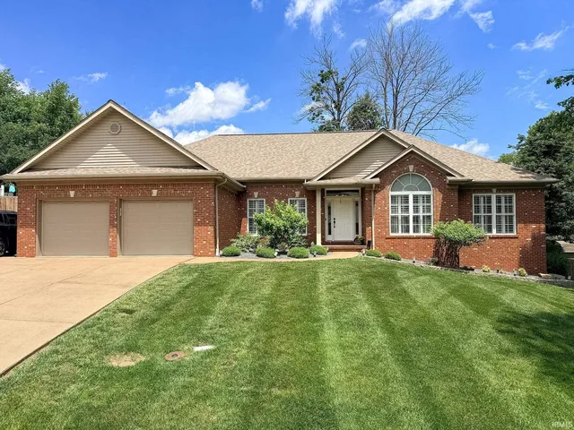 400 Knollview Dr, Evansville, IN 47711