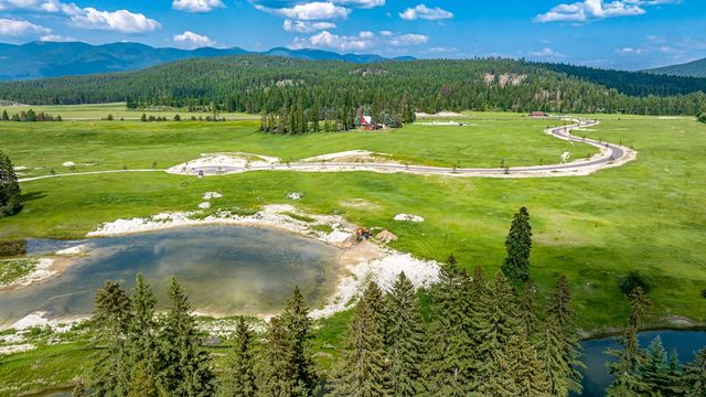 325 River Ranch Rd #7, Whitefish, MT 59937
