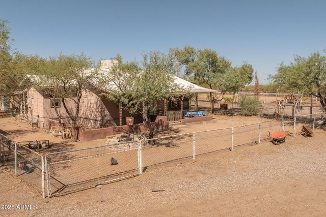 15775 E  US Highway 60, Apache Junction, AZ 85118