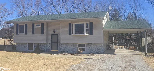 522 N  8th St, Albia, IA 52531
