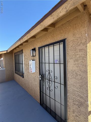 6941 Appleton Dr #D, Las Vegas, NV 89156