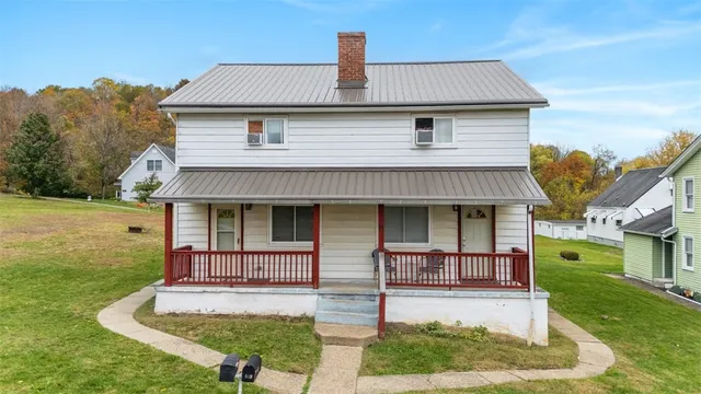 54 Price Rd, Presto, PA 15142